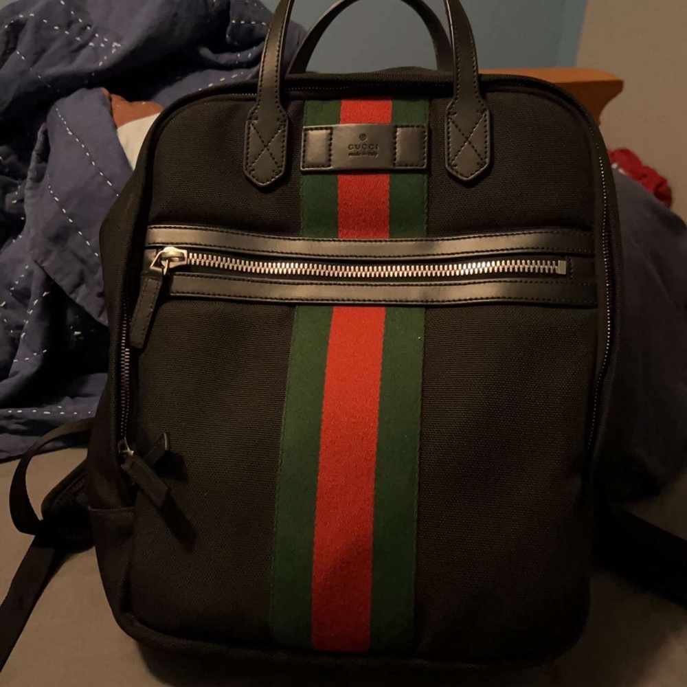 GUCCI Sherry Line Backpack Backpack
Sack Sack Techno Canvas Leather Black
Used - Picture 1 of 3